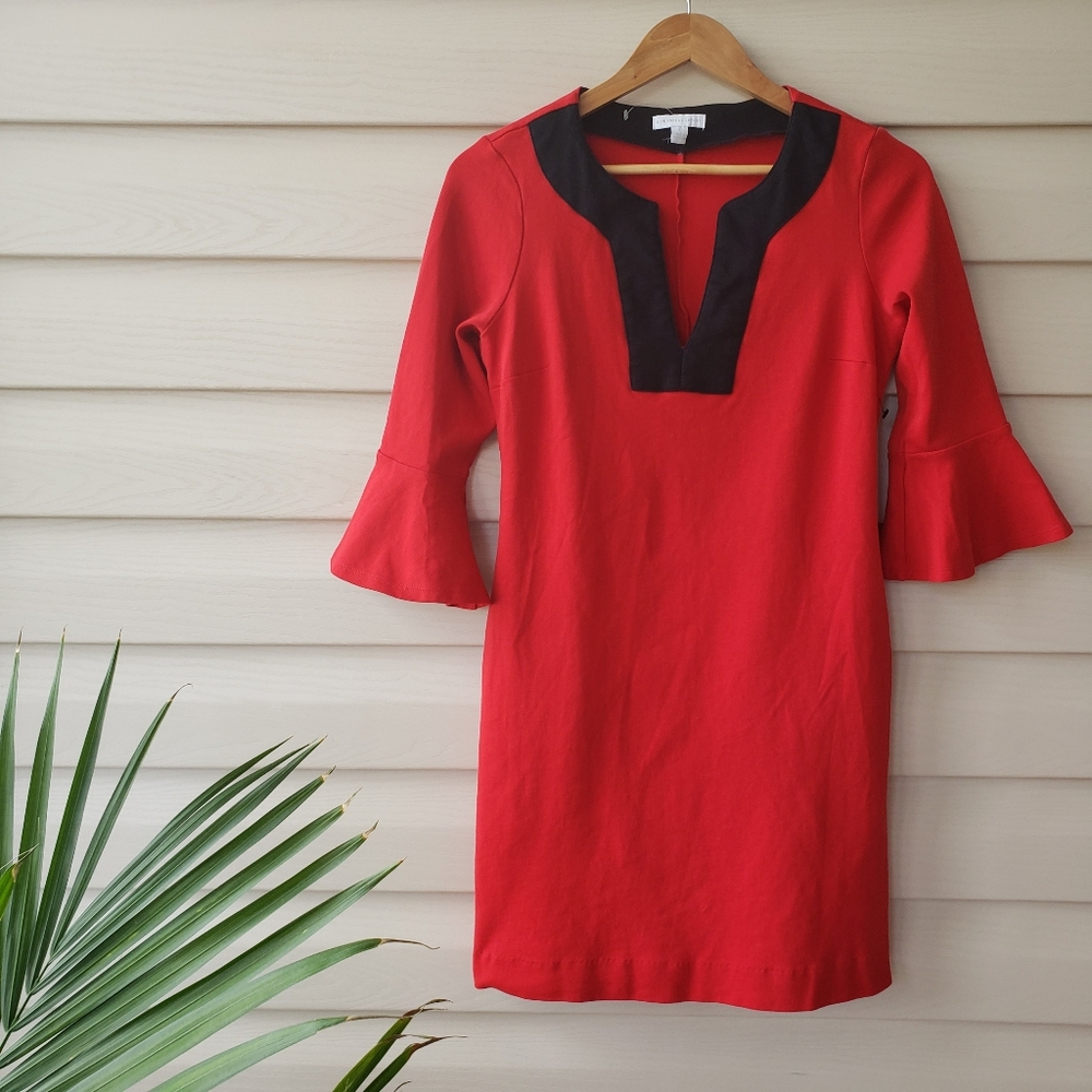 New York & Co Bell Sleeved Dress Size S